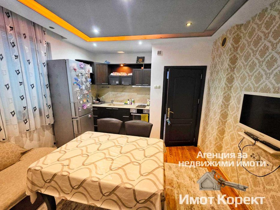 Продава се Тристаен апартамент в Асеновград - 79 кв.м за 1001 €/кв.м - Снимка #8