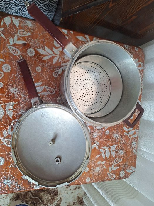 Тенджери под налягане