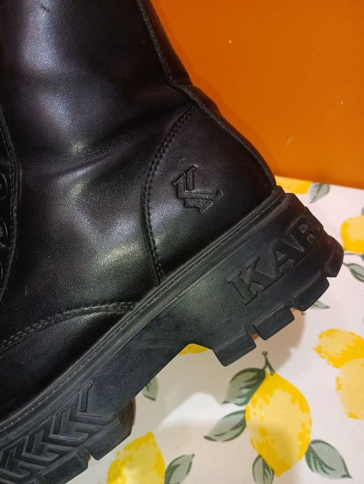 Karl Kani N 38 кожени боти - 17,5 €