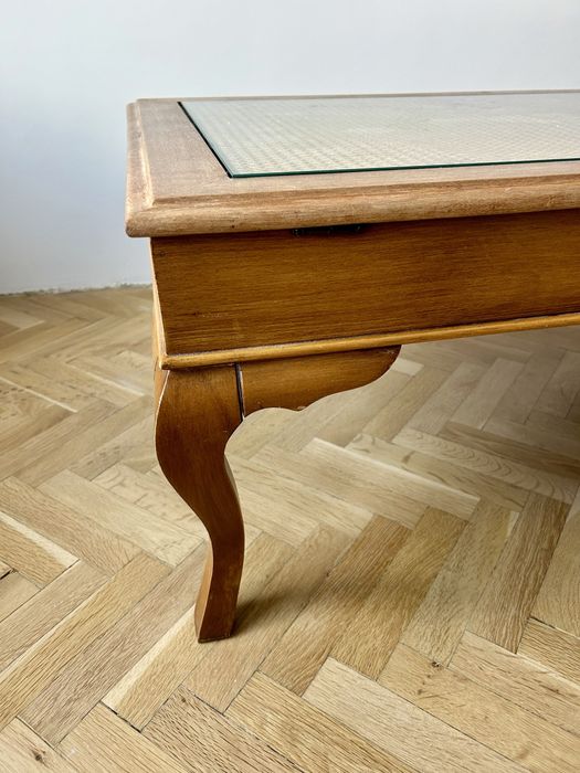 Маса от масив 120 х 70 х 43 см