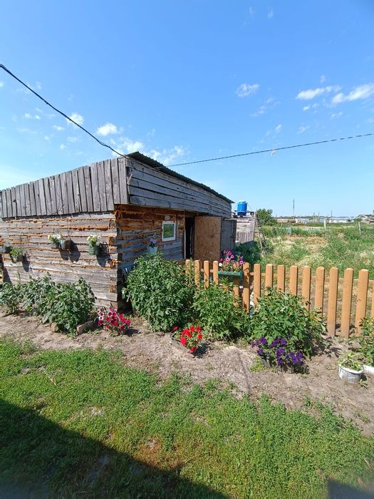 Продам просторный дом для большой семьи.