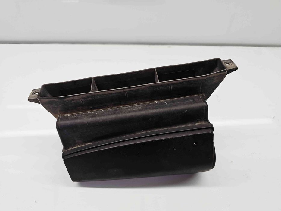 Deflector aer Volkswagen Passat B6 (3C2) [Fabr 2005-2010] 1K0805962A