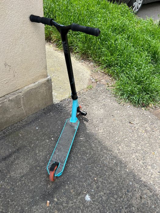 Trotinetă freestyle Oxelo – perfectă pentru trick-uri!