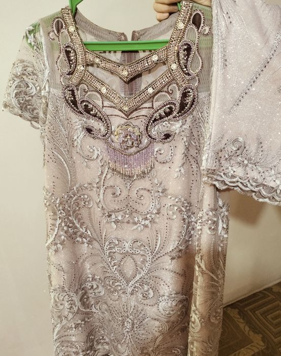Продаётся Платье с украшениями. Ручная работа.