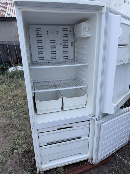 Продам холодильник Бирюса