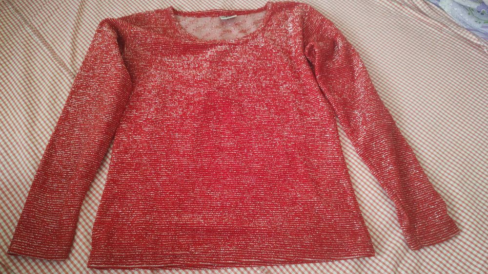 Дамска блузка S размер.