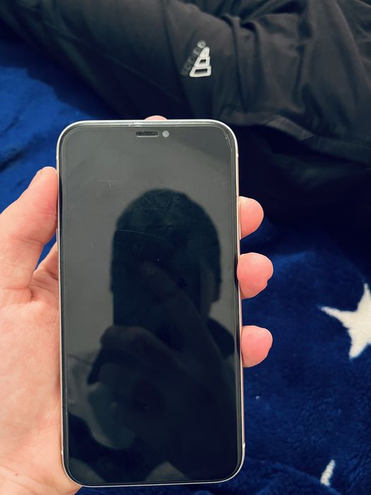 АЙФОН 11  обмен керек