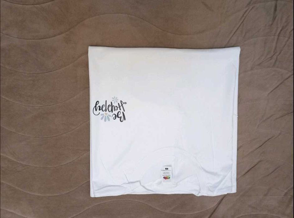 Подарък за свети Валентин, 8 март, Коледа