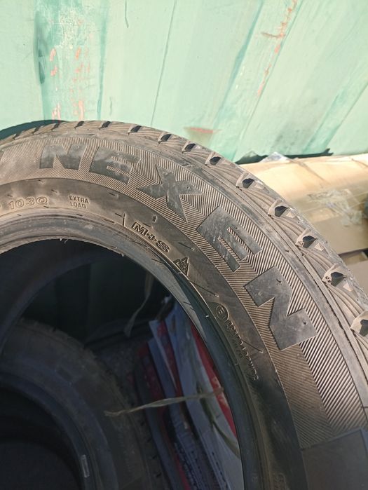 Шины 225/60/17 Nexen зимний комплект