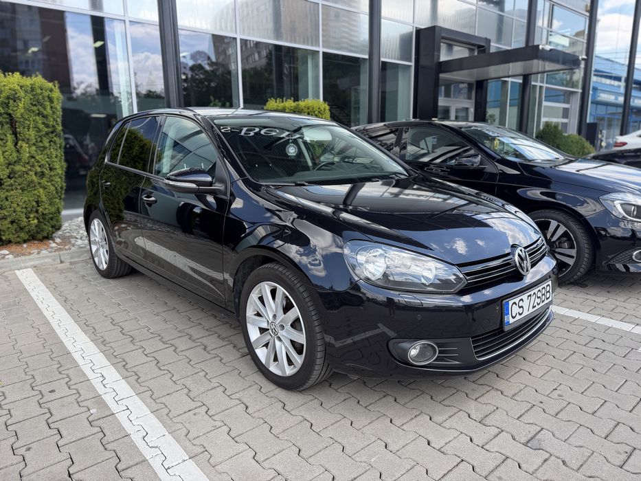 VOLKSWAGEN Golf 2012