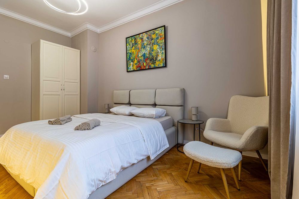 120 кв.м апартамент в центъра – бул. Стамболийски