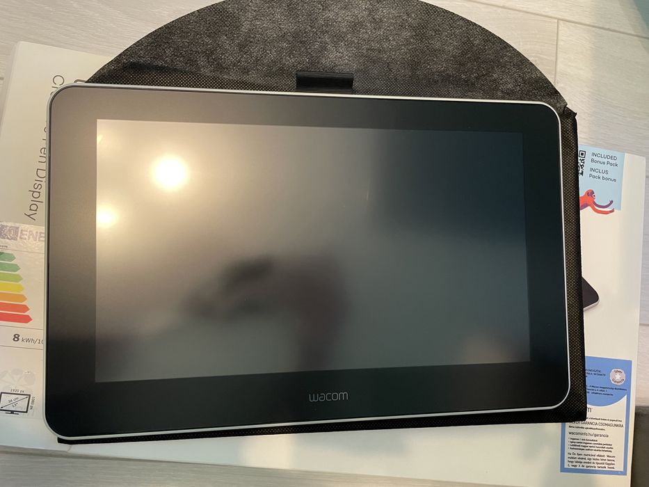 Графичен таблет Wacom One 13