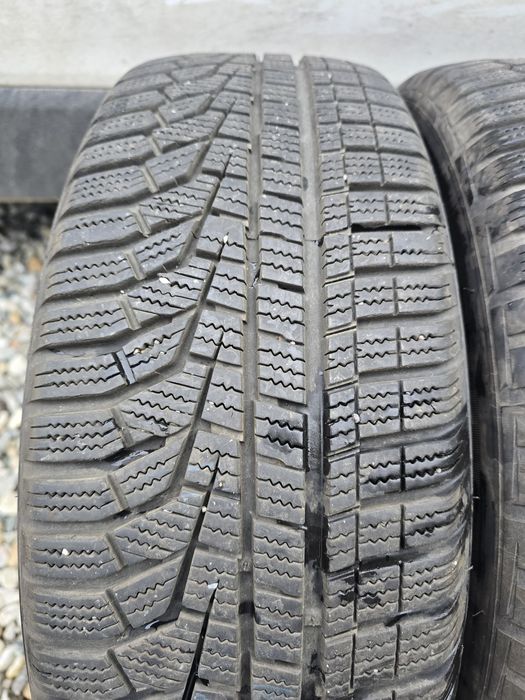 Anvelope 205/60 R16 HANKOOK de iarna