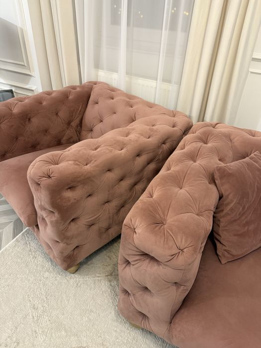 Canapea chesterfield+fotoliu