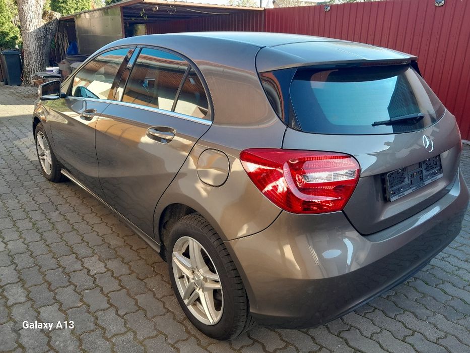 Mercedes-Benz A180-1.6 benzină 122cp Euro 6
