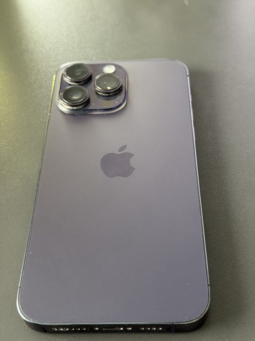 Iphone 14 Pro Max purple
