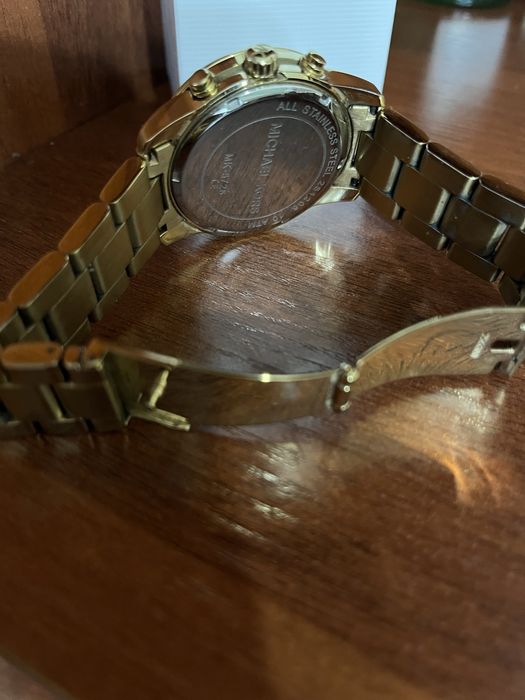 Часы michael kors