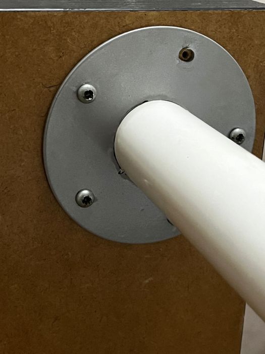 Продам стол кухонный