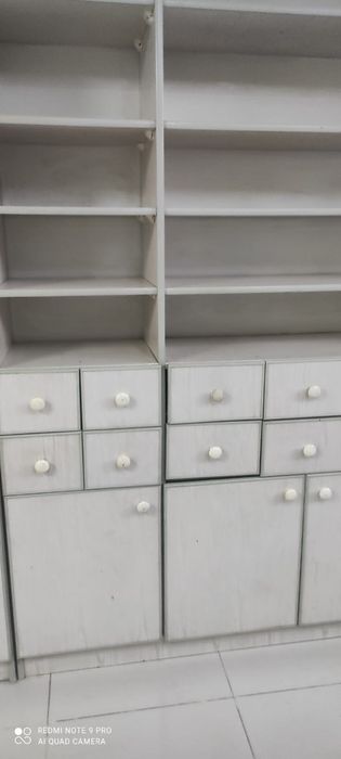 Полки для аптеки