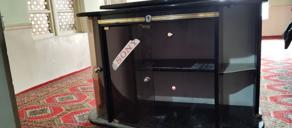 Подставка сотилади Продаётся подставка