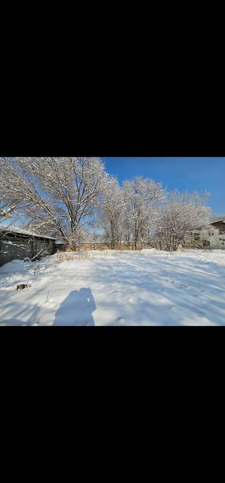 Продам участок делимый 20 соток