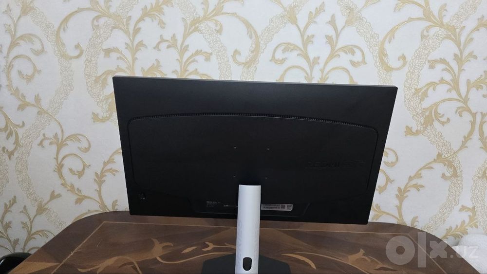 Xiaomi g27 200hz 27' с царапинами
