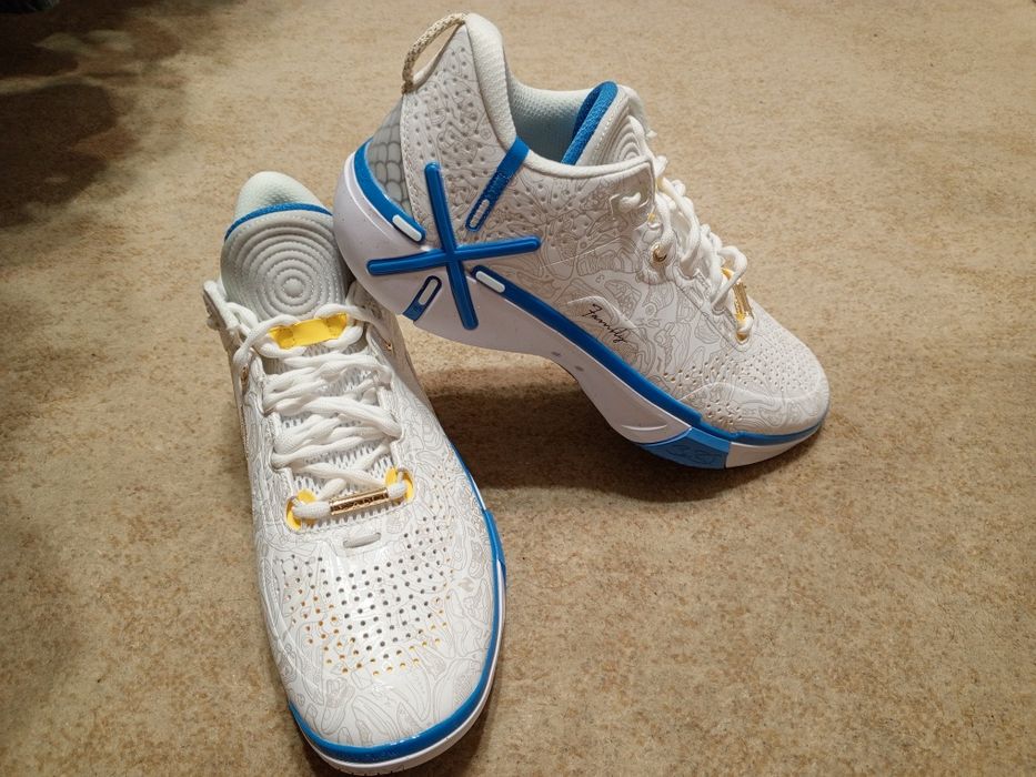 Новые мега кроссы Li Ning, 45 -46 размер