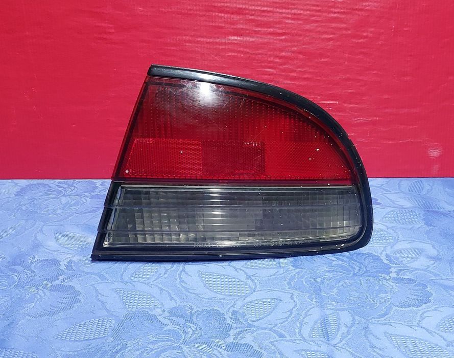 Фонарь на Мицубиси Галант