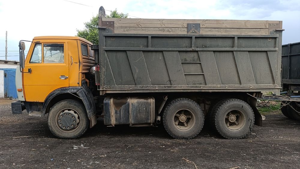 Продам КамАЗ с прицепом.