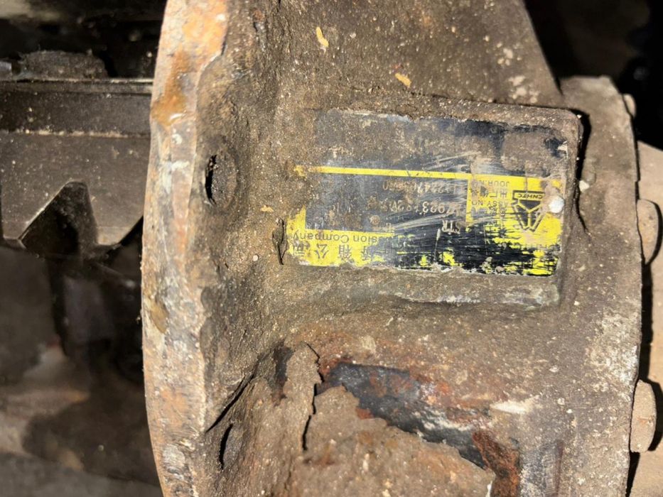 Продам редуктор на полутяж HOWO