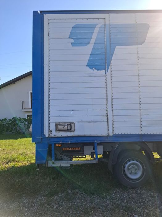 Vând Renault Master