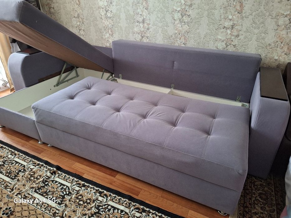 Диван в гостиную