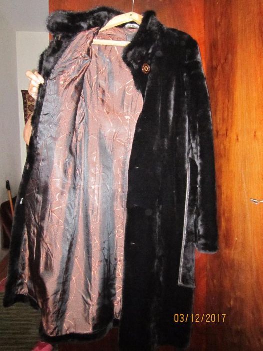 Продам шубу - новая