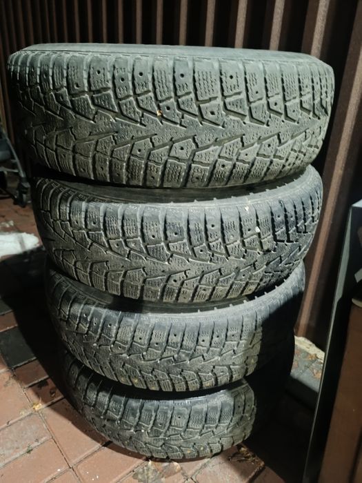 Продам диски с резиной R 15