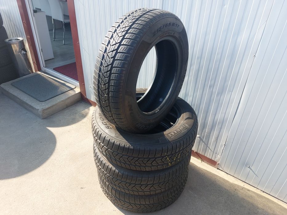 125 lei bucata! Set anvelope M+S 215 65 17 Pirelli