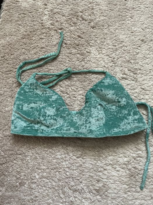 Sutien costum de baie