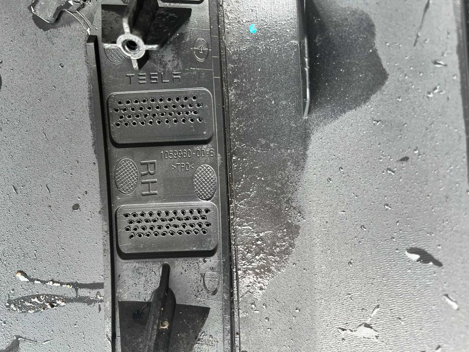 Броня Tesla Model S 17-