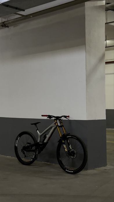 YT TUES pro race 2022