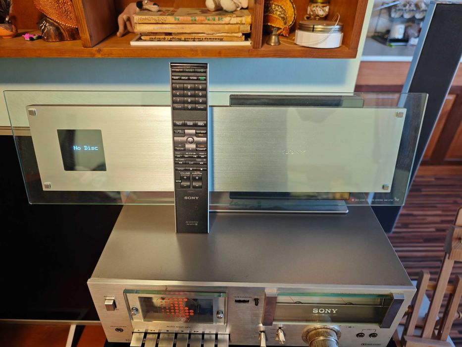Висок клас домашно кино SONY DAV LF1H (пълен комплект)
