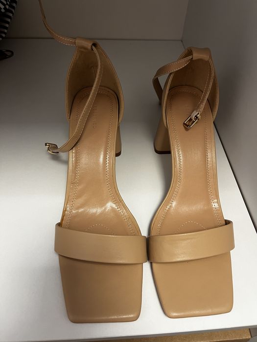 Sandale reserved, marime 38