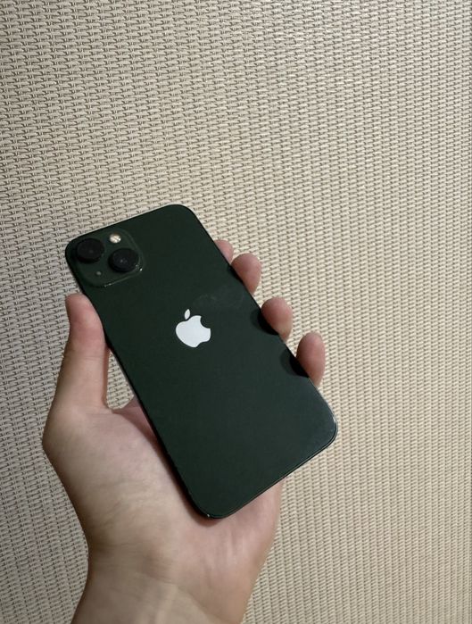 Iphone 13 айфон 13 в отличном состояние