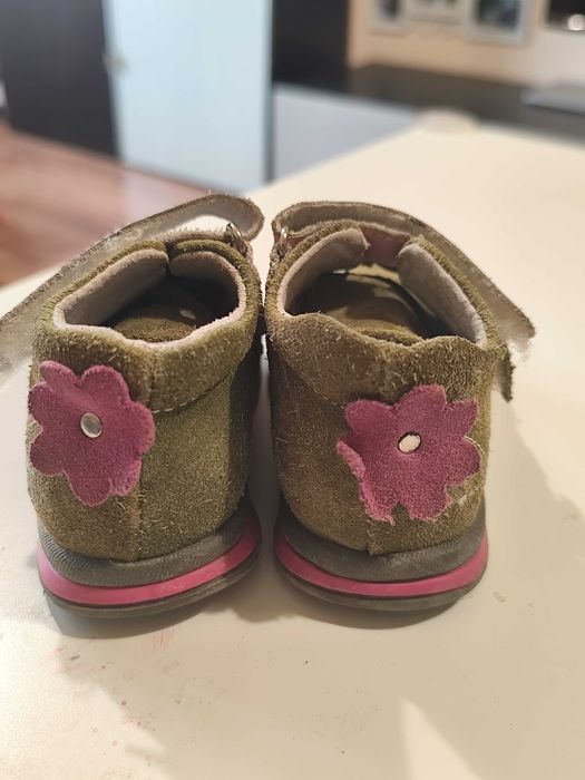 Детски обувки за момичета