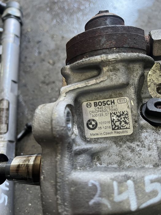Помпа/дюзи/рейл бмв 3.0д 245 коня ( pompa/diuzi/reil bmw 245 konq )