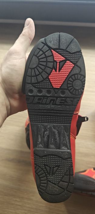 Мотоциклетни ботуши Dainese 37 и протектори Alpinestars