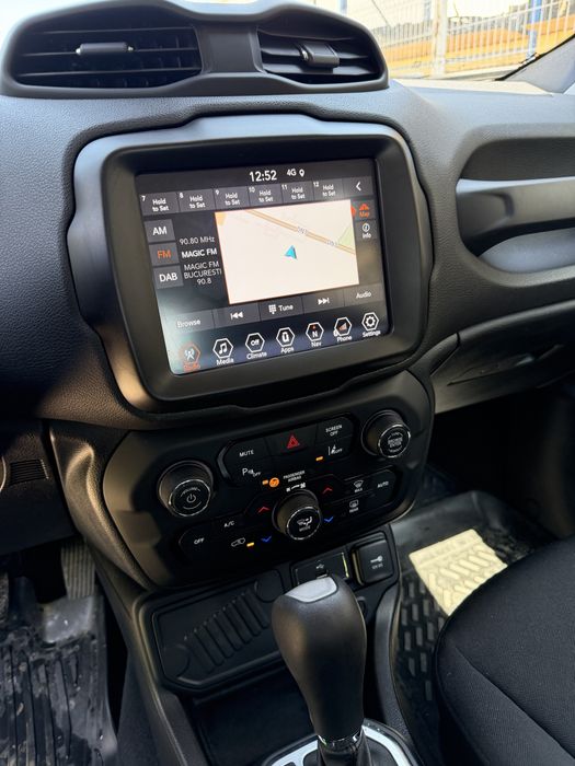 Jeep Renegade 2021 78.000 KM AUTOMAT usor avariat / avariate