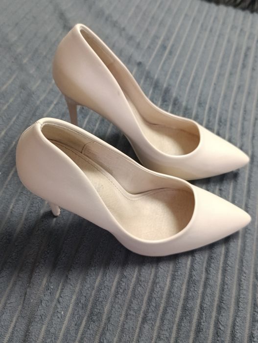 Туфли летние почти новые