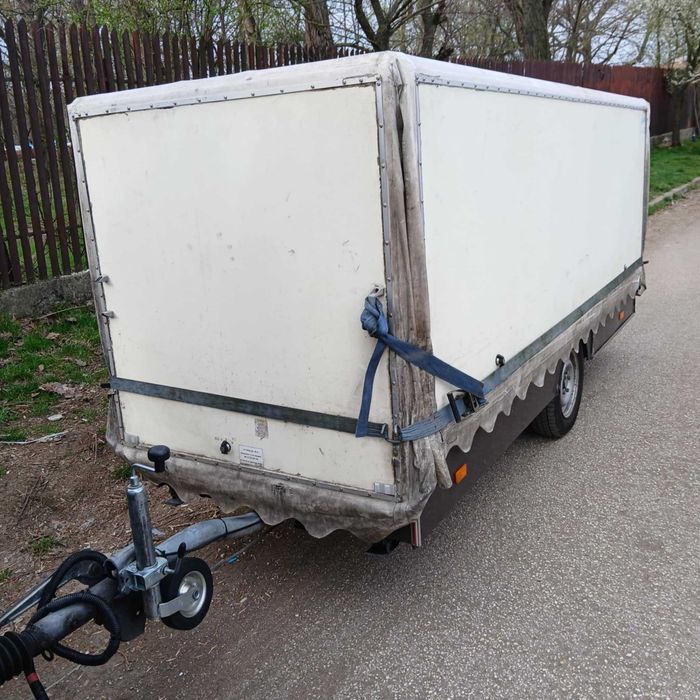 Пазарно ремарке / тезгях /