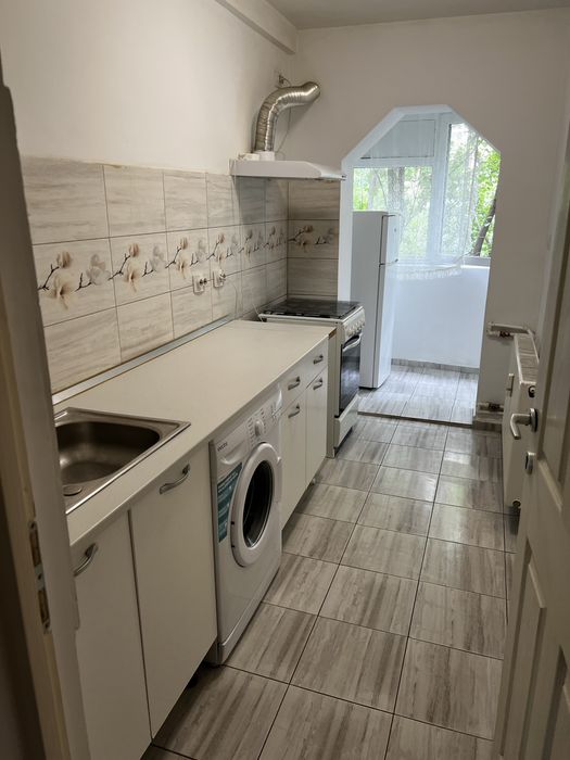 Chirie apartament crangasi