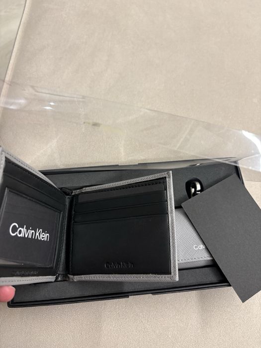 НОВЫЙ кошелек Calvin Klein