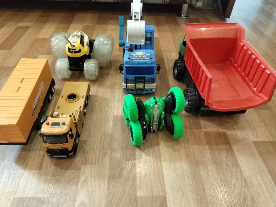 Продам игрушки рабочии 25 тыс